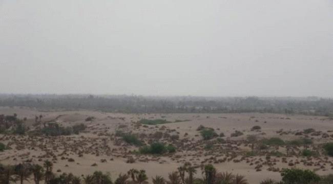  الحوثي يواصل خروقاته ويقصف مواقع القوات المشتركة بالفازة