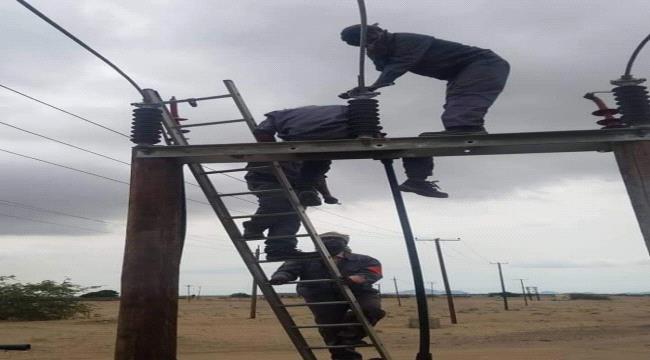 عدن.. تركيب محول حقل بئر أحمد المائي