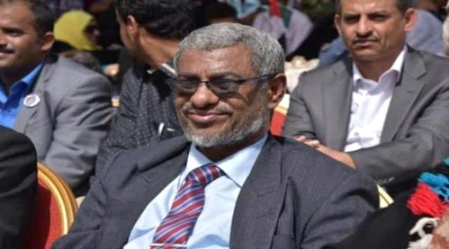 العميد بامعلم يبعث برقية عزاء لذوي الفقيد العميد صالح عوض الجاوي