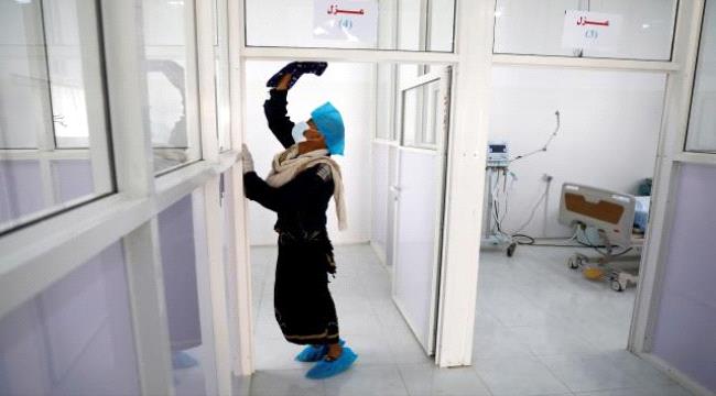 مدير أمن الضالع يناقش مع مكتب الصحة آلية أنشاء محجر صحي بالمحافظة 