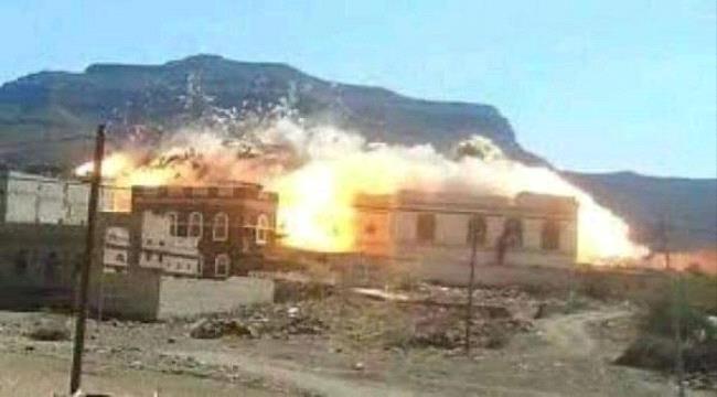 مليشيات الحوثي تختطف المواطنين وتستهدف القرى المأهولة في شمال الضالع 