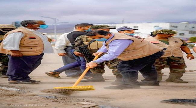 هاشتاج "#عدن_نظيفه_بلا_نفايات" يجتاح منصات التواصل الاجتماعي  