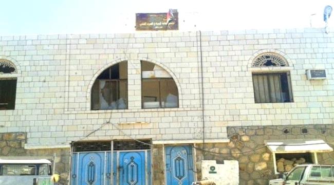لحج.. انقطاع مياه الحبيلين يضاعف أعباء الأهالي المادية