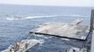 الجيش الأمريكي يعلن انتهاء بناء الرصيف البحري العائم عل...