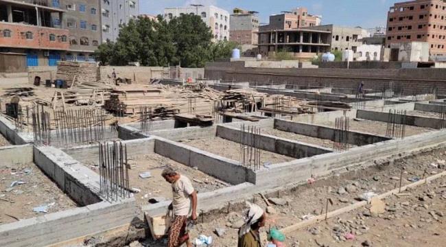 الداؤودي يضع حجر الأساس لمشروع تعليمي استراتيجي في مديرية المنصورة 