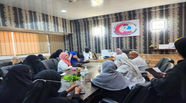 مدير عام مستشفى الصداقة ينهي اعتصام لطبيبات قسم النساء والولادة ...