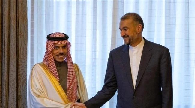 إيران تعيد فتح سفارتها في الرياض ...