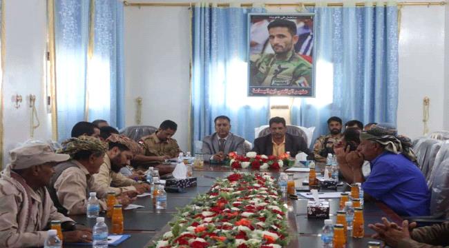 اخبار وتقارير – اجتماع مشترك لقيادتي الانتقالي والسلطة المحلية والمقاومة في كافة مديريات يافع
