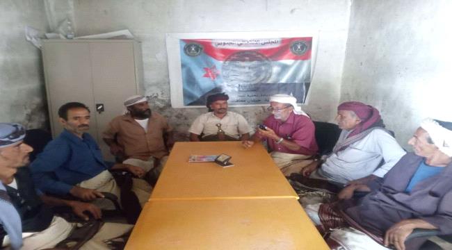 اخبار وتقارير – انتقالي جيشان ينظم محاضرة توعوية لرؤساء اللجان المحلية في المديرية