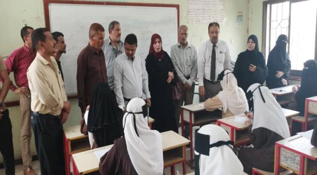 اخبار وتقارير – انتقالي الشيخ عثمان والسلطة المحلية يدشنان امتحانات الشهادة الثانوية بالمديرية