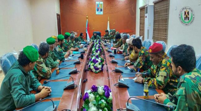 اخبار وتقارير – العميد الوالي يشدد على أهمية رفع كفاءة العمل الاداري لدى قوات حزام أبين اخبار وتقارير – العميد الوالي يشدد على أهمية رفع كفاءة العمل الاداري لدى قوات حزام أبين