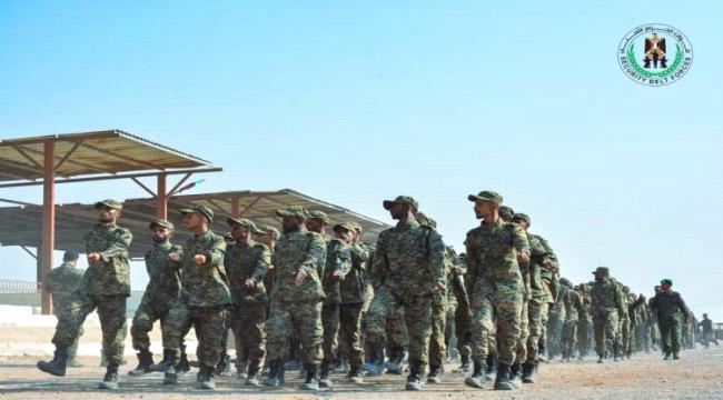اخبار وتقارير – بمناسبة عيد الاستقلال.. قوات الحزام الأمني تحتفي بتخرج سرايا المهام الخاصة في العاصمة عدن