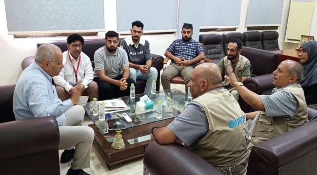 البيشي يناقش تنفيذ مشروع البنية التحتية لمبنى الرعاية الصحية ومخازن ال ...