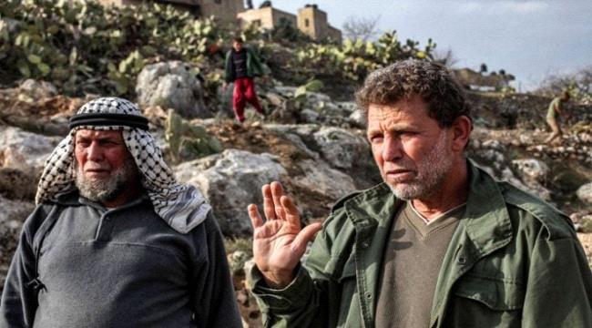 عرب تايم – أقدم أسير بالعالم.. نائل البرغوثي حرّ بعد 4 عقود بسجون إسرائيل