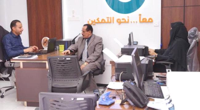 مدير هيئة الأستثمار يتفقد عدداً من المشاريع الصناعية بالضالع   ...