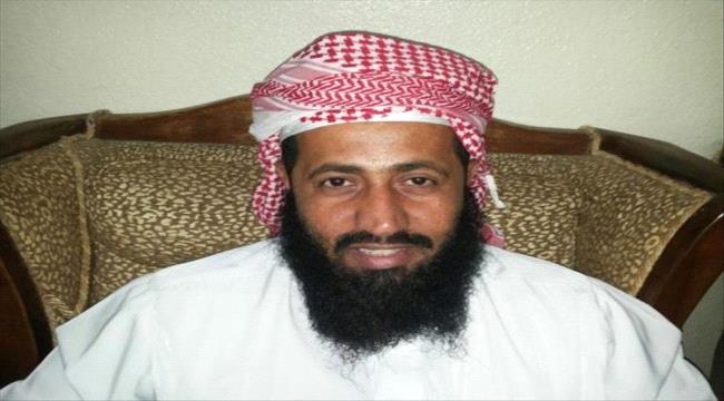 محكمة عدن الجزائية تقضي بإعدام المتهمين الثلاثة بقتل الشيخ راوي قصاصًا