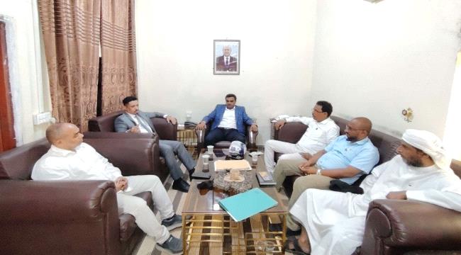 اخبار وتقارير – انتقالي سقطرى يشهد عملية استلام وتسليم لمهام وكيل المحافظة لشؤون الثقافة والسياحة