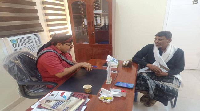 اخبار وتقارير – اليزيدى يلتقي ابو الشباب ويناقشان القضايا الاجتماعية بأبين