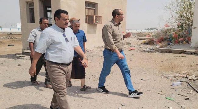 اخبار وتقارير – الداؤودي وباخبيرة يتفقدان محطة المجزرة لضخ المياه في مديرية البريقة اخبار وتقارير – الداؤودي وباخبيرة يتفقدان محطة المجزرة لضخ المياه في مديرية البريقة